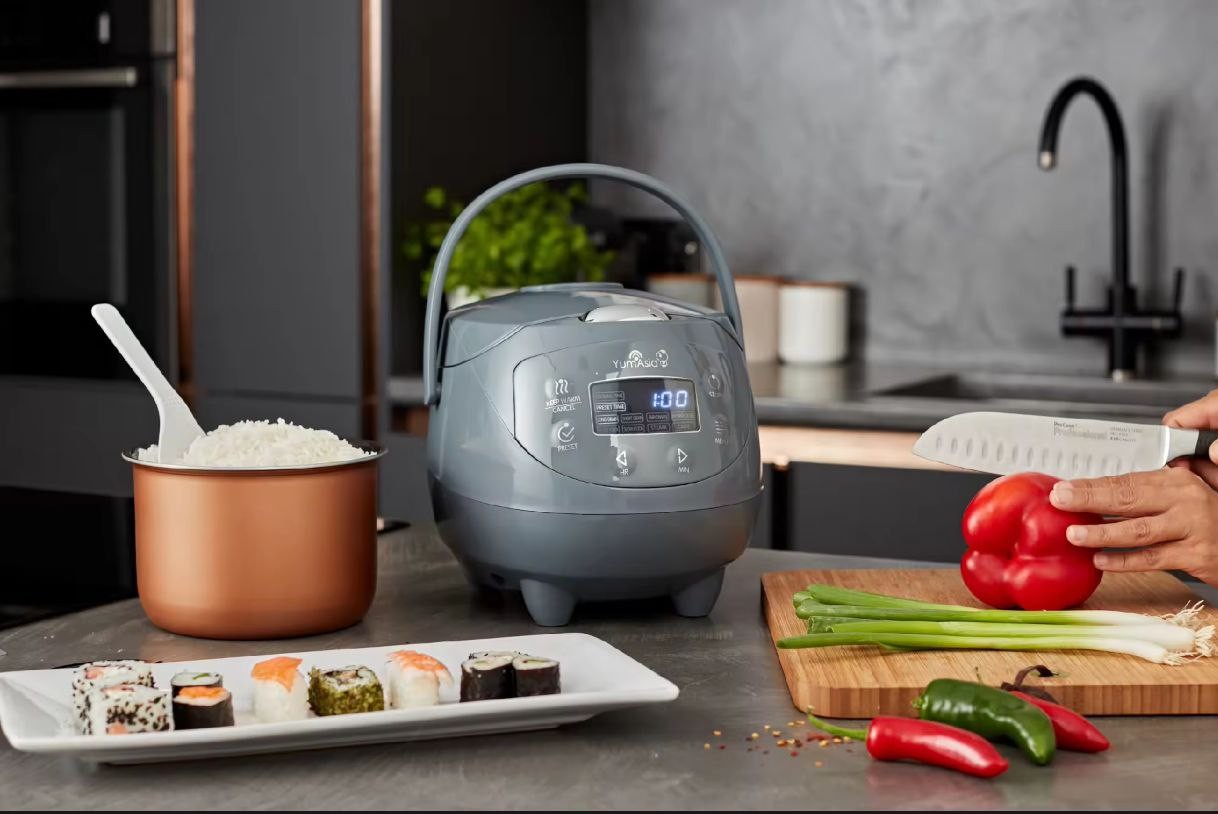 Mini Rice Cooker With Ninja Ceramic Bowl and Advanced Fuzzy Logic (3.5 cup, 0.63 litre) 4 Rice Cooking Functions, 4 Multicooker functions, LED display