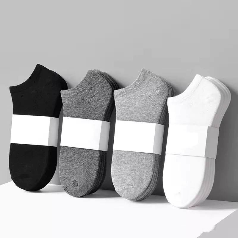 Men's Short Socks In Black, White And Gray. Breathable, Sweat-Absorbent, Comfortable